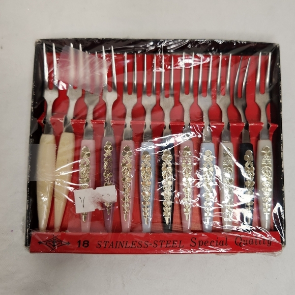 Vintage Japan Stainless Steel Party Forks - Picture 1 of 4